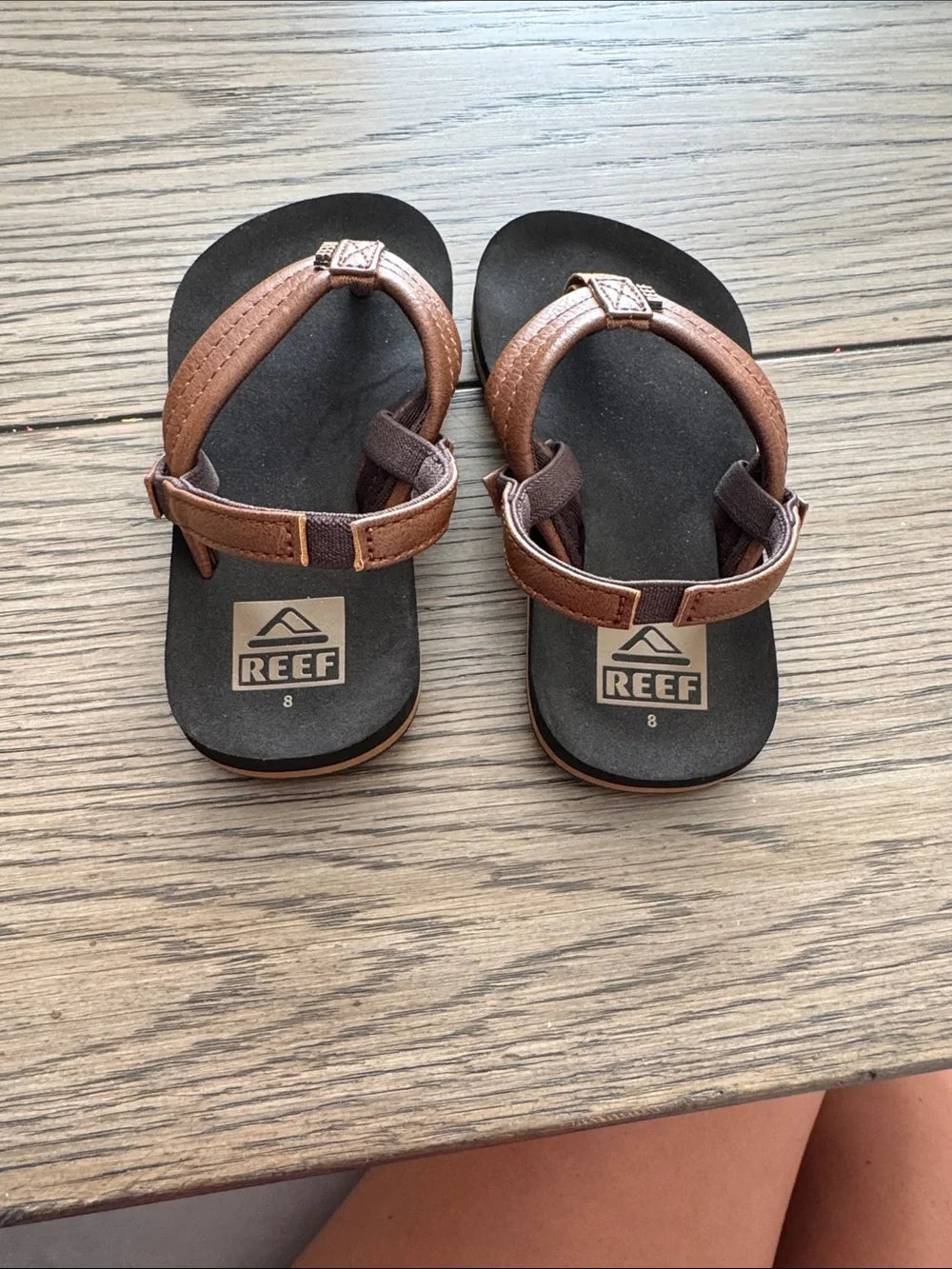*WORN ONCE* Toddler Reef Little Ahi Sandals